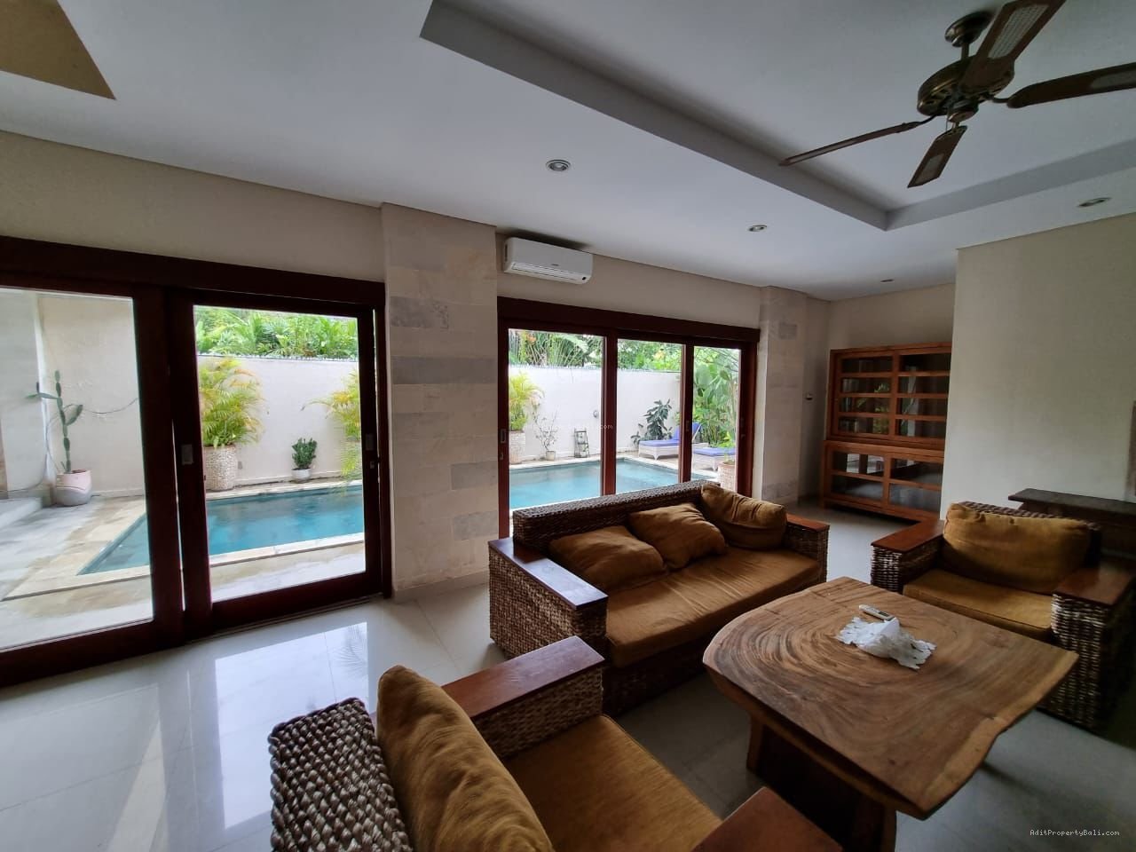 Villa Berawa Tibubeneng Canggu Badung