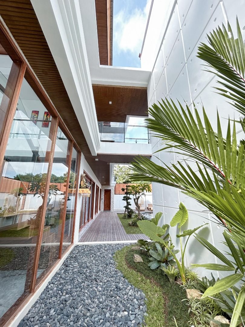 Brand New Villa Nusa Dua Badung Bali