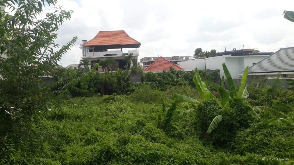 Tanah komersil pantai berawa canggu