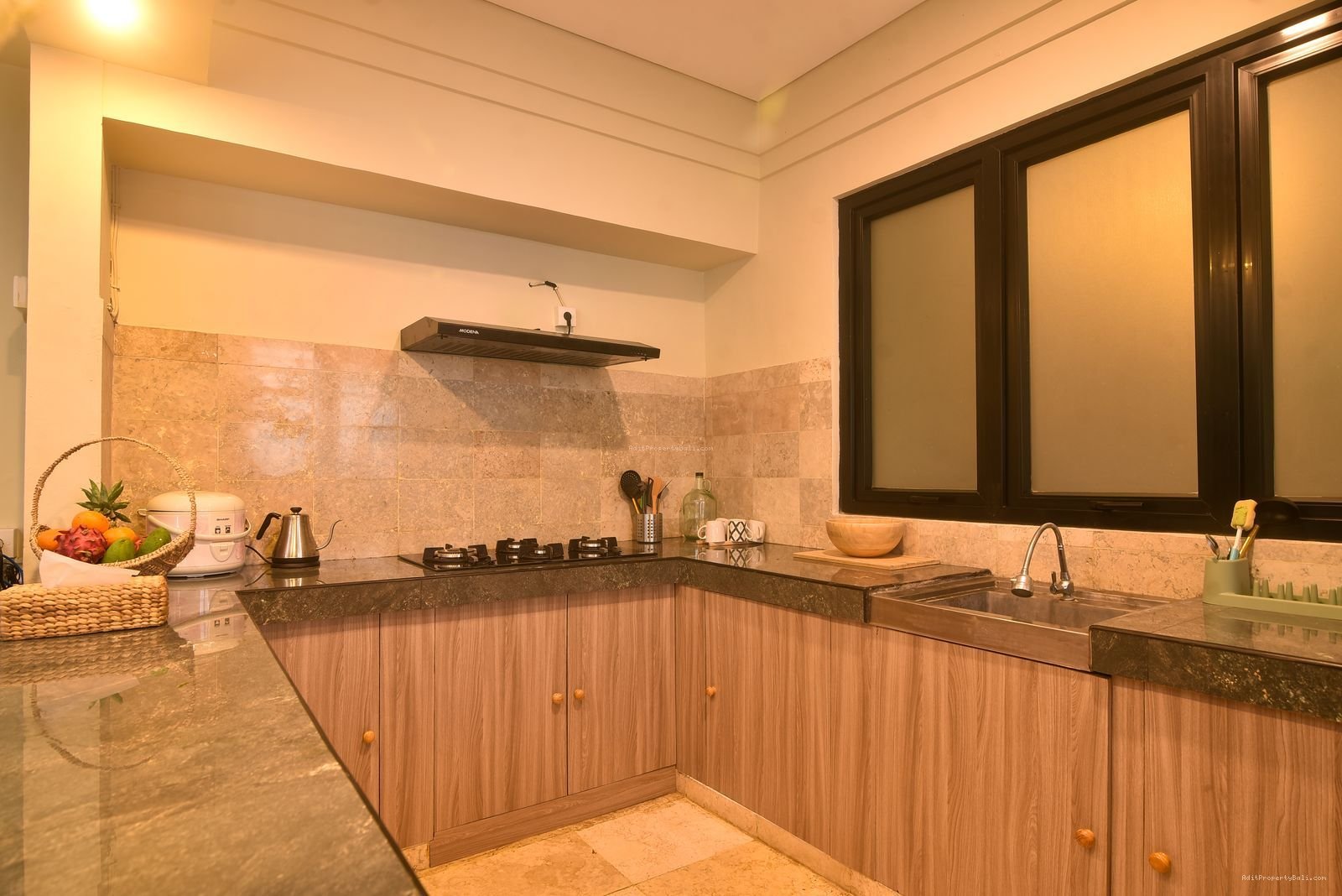 Villa Umalas Kerobokan Kuta Utara Badung Bali