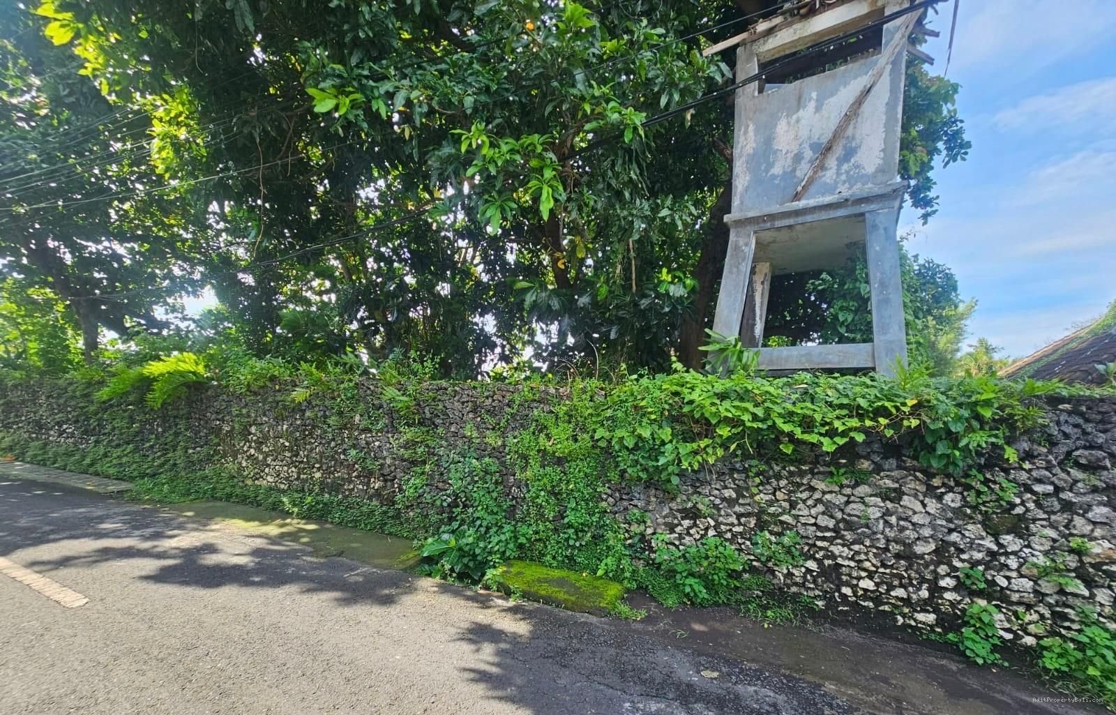 Tanah Kuwum Kerobokan Kuta Utara Badung Bali