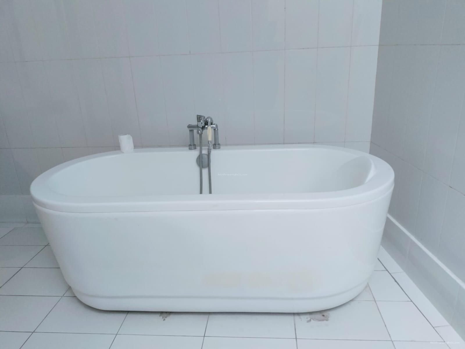 Villa Canggu Tibubeneng Badung Bali