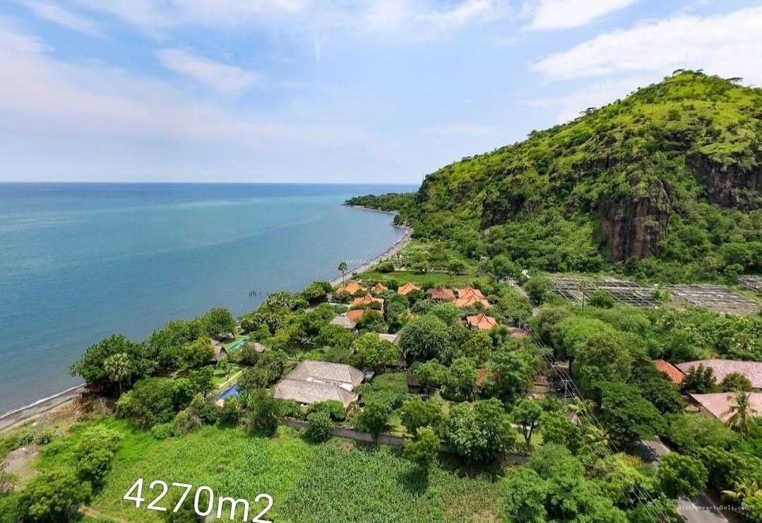 Tanah Premium Beach Front Pantai Pemuteran Buleleng Singaraja