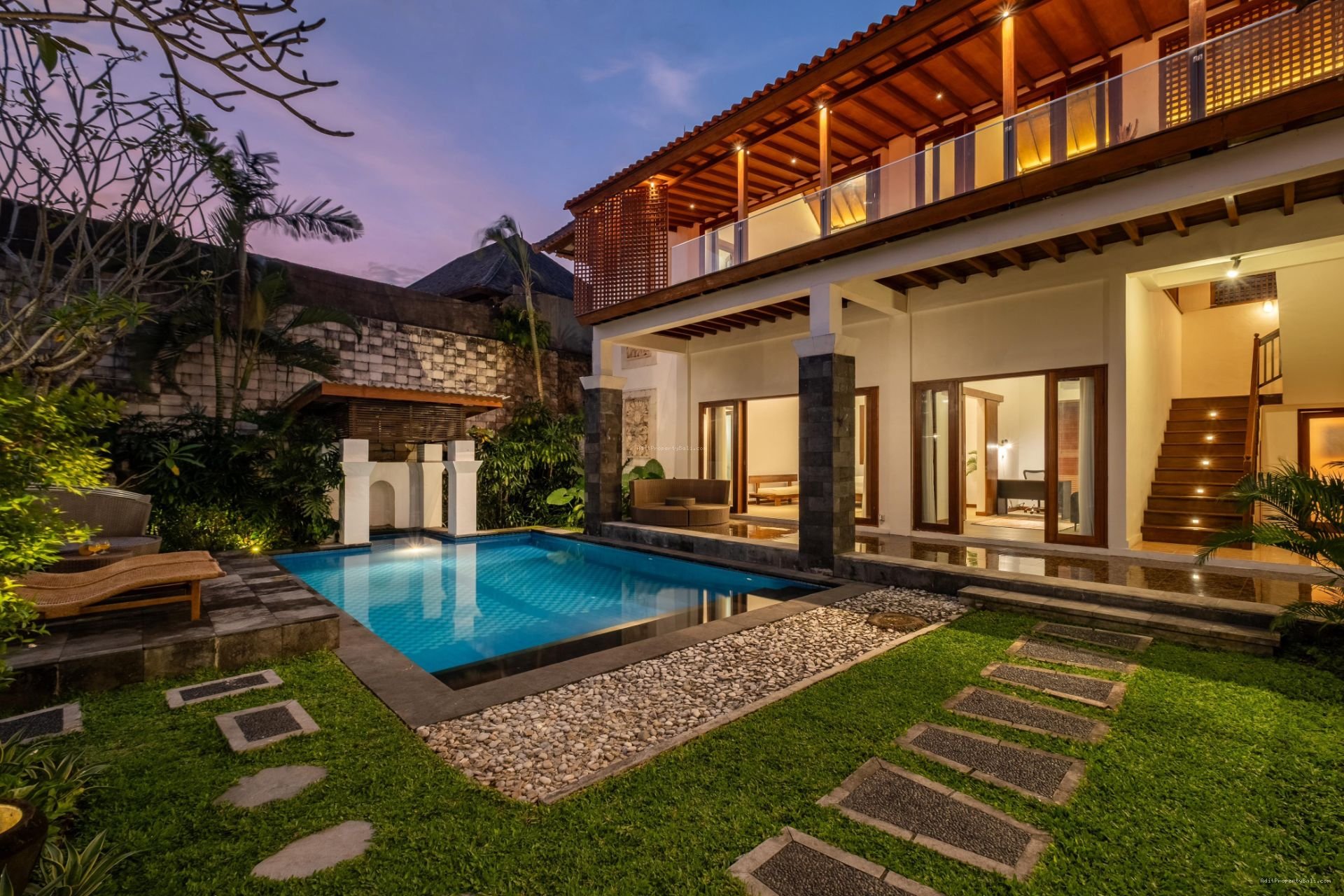 Villa Bumbak umalas kerobokan