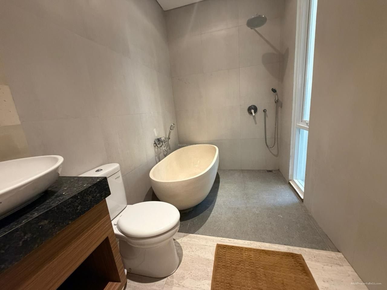 Brand New Villa Berawa Canggu Badung