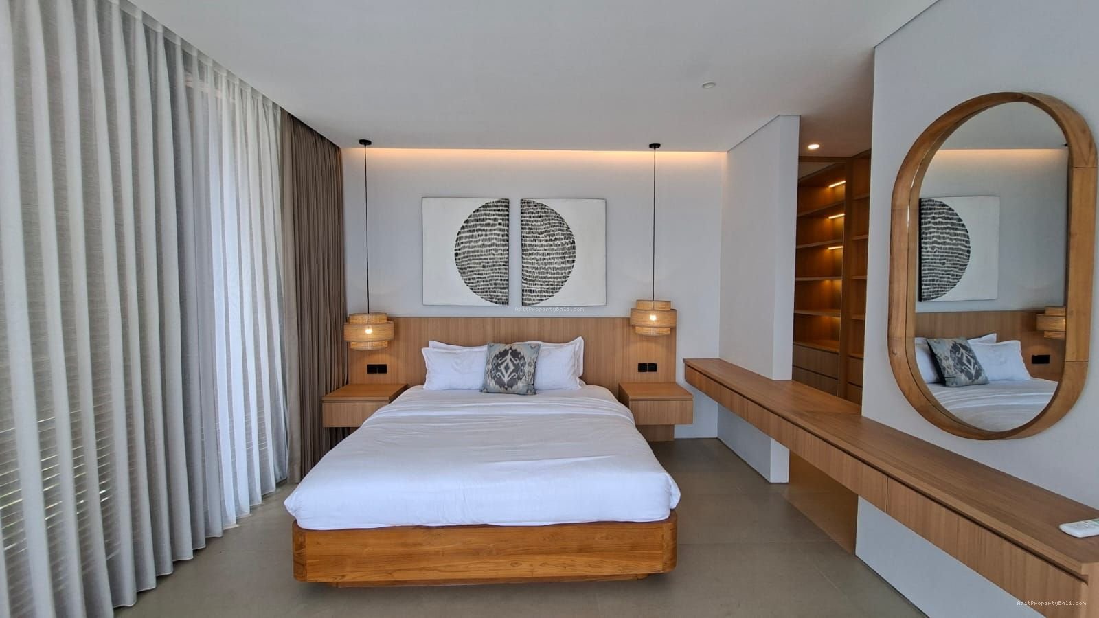 Villa baru Bale mansion kuta bali