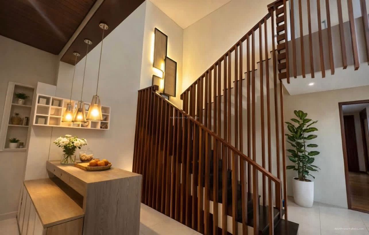 Rumah modern kebo iwa gatot subroto bali