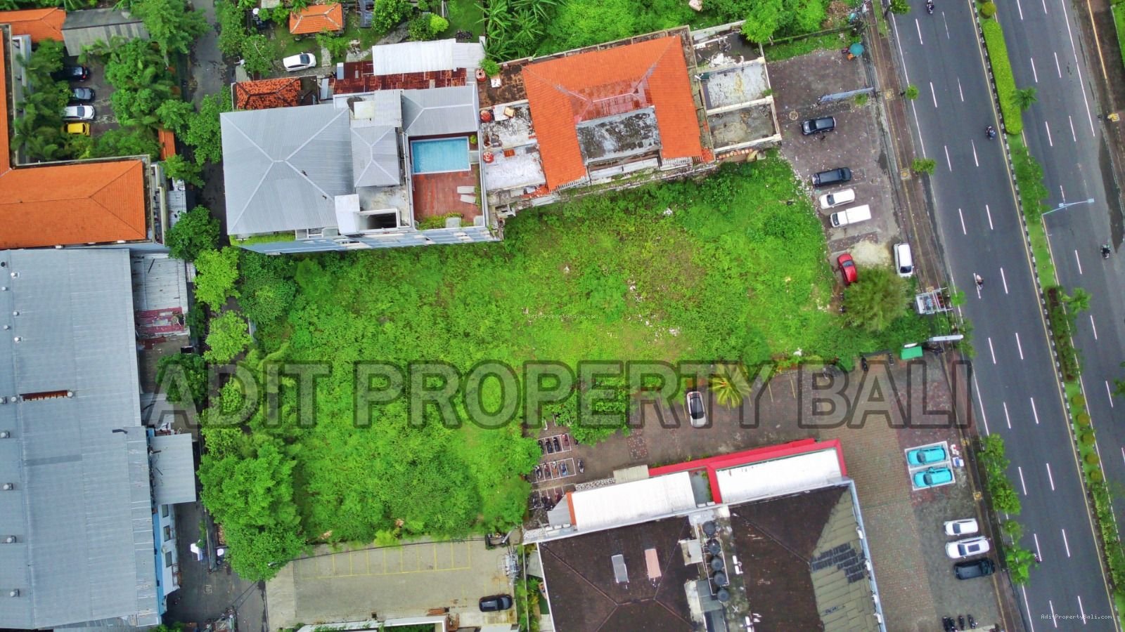 Tanah Raya Sunset Road Seminyak badung