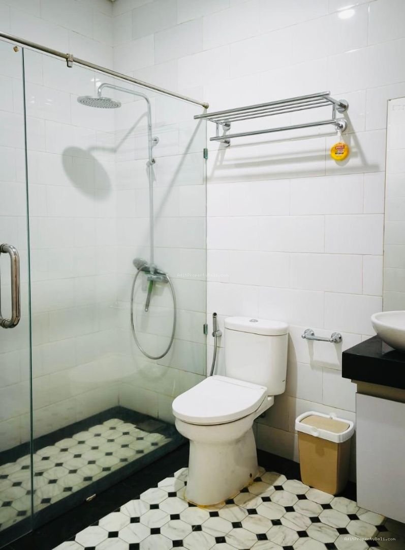 Villa Modern Taman Sari Kerobokan Badung