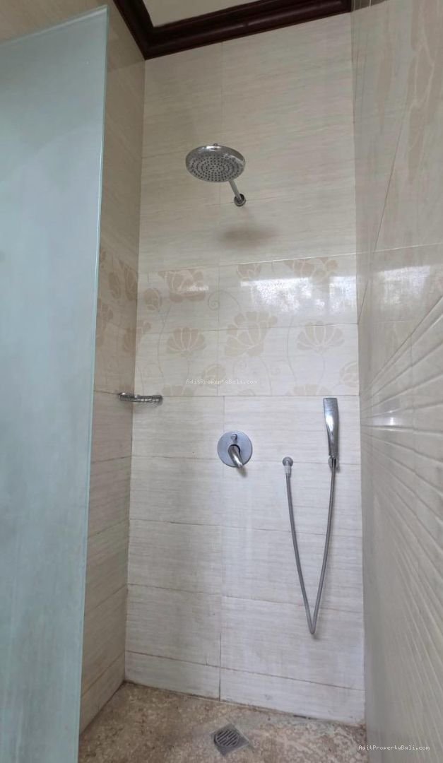 Villa Modern Style Taman Sari Kerobokan Badung