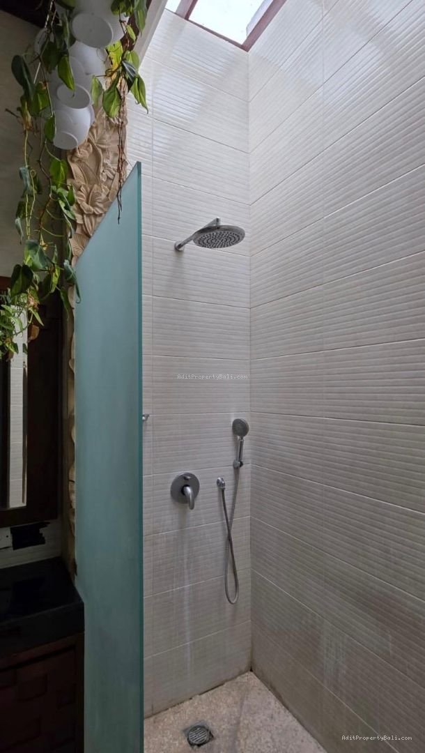 Villa Modern Style Taman Sari Kerobokan Badung