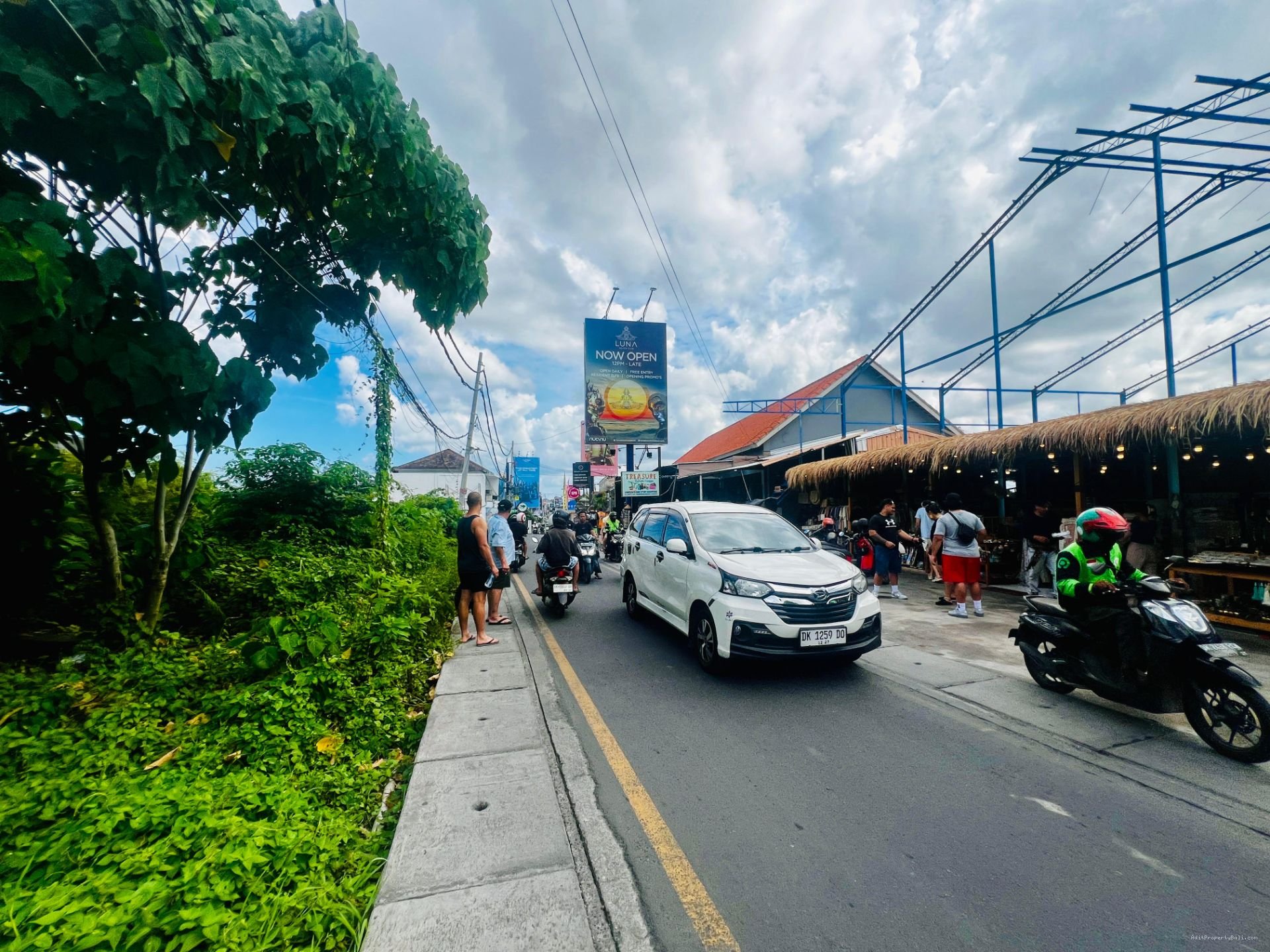 Tanah short cut berawa canggu
