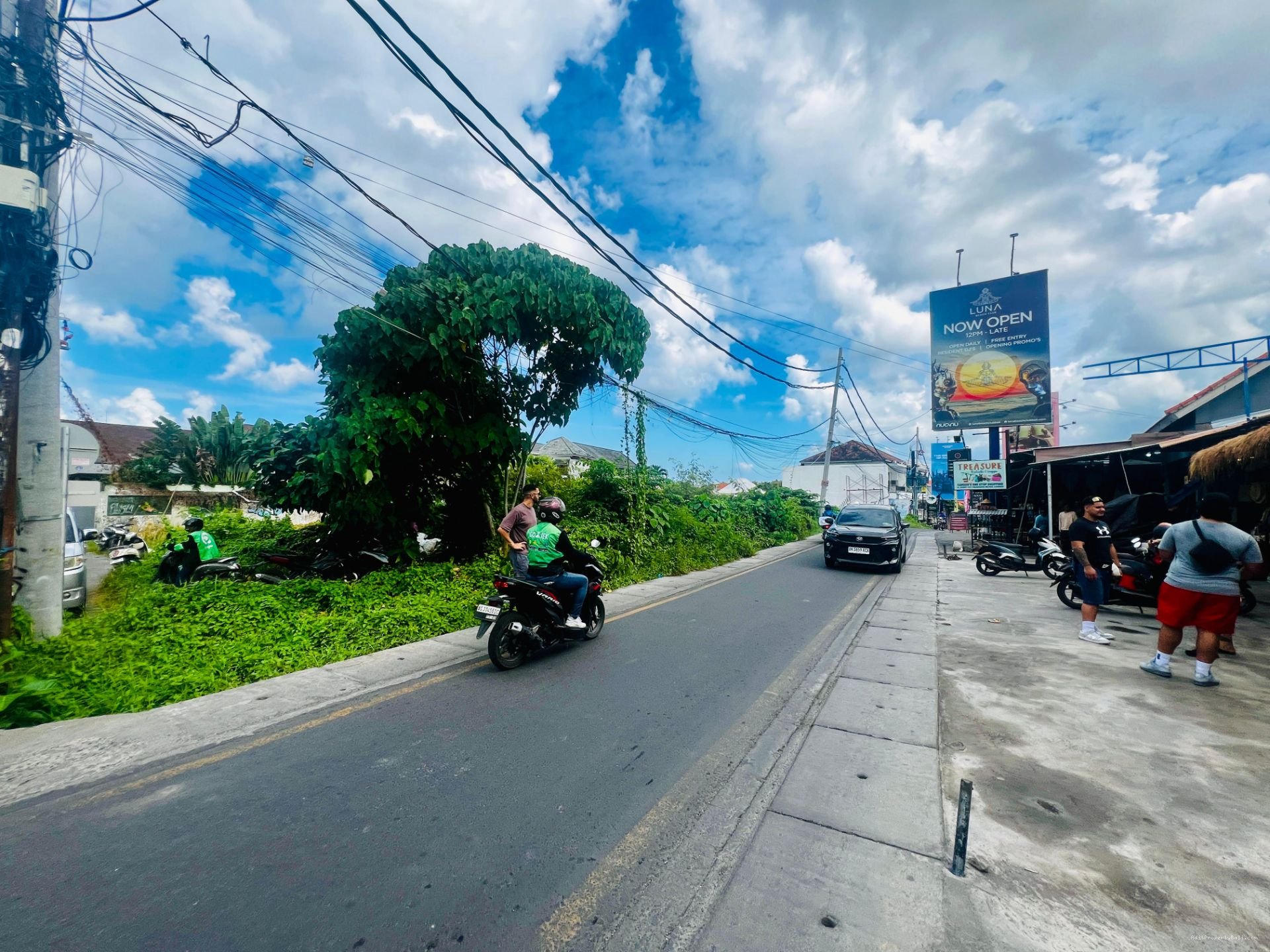 Tanah short cut berawa canggu