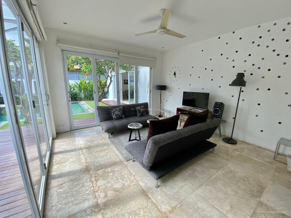 Villla modern umalas bali