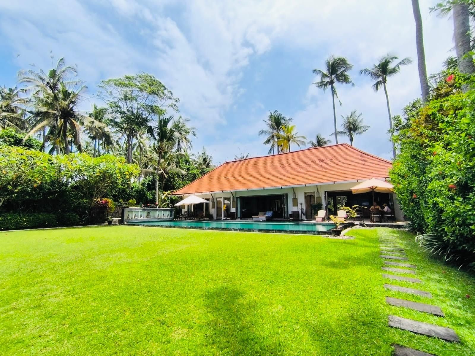 Villa beach front pantai bonian tabanan