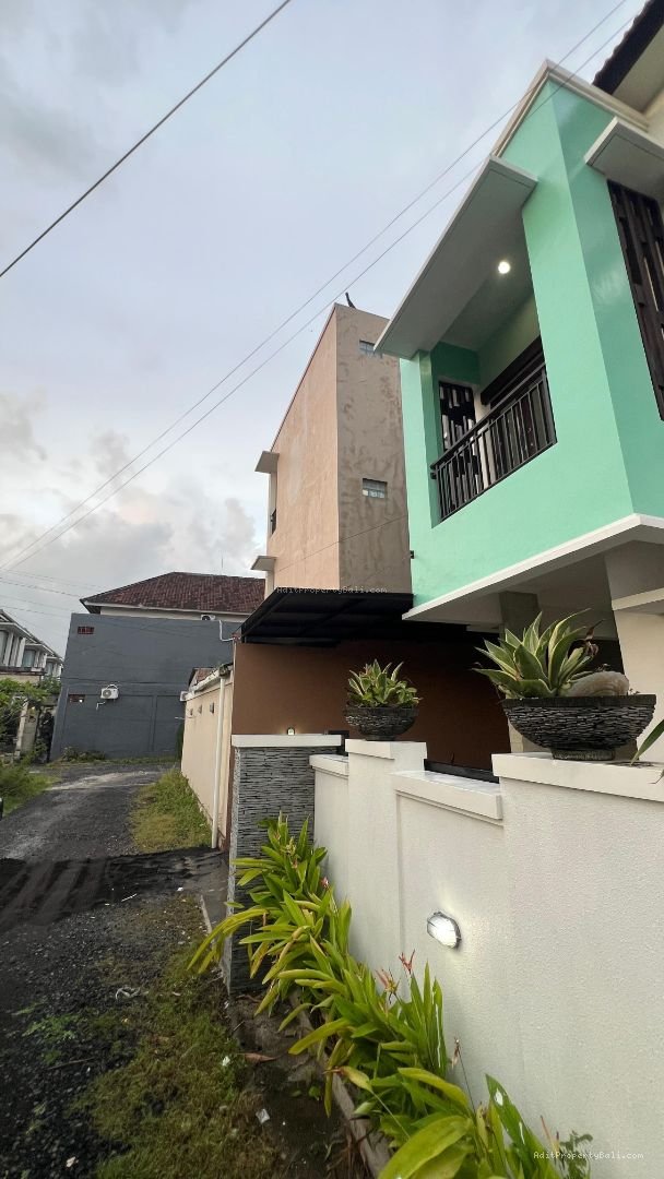 Rumah tukad badung renon denpasar