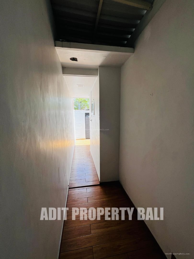 Villa modern bumbak umalas bali