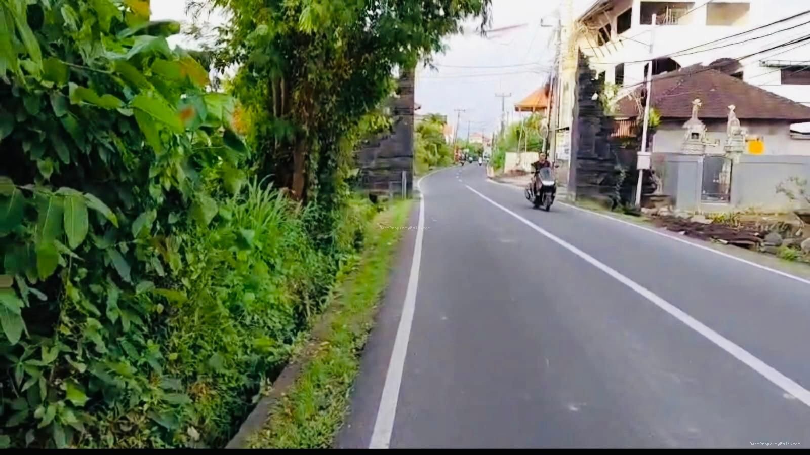 Tanah premium raya tumbak bayuh mengwi