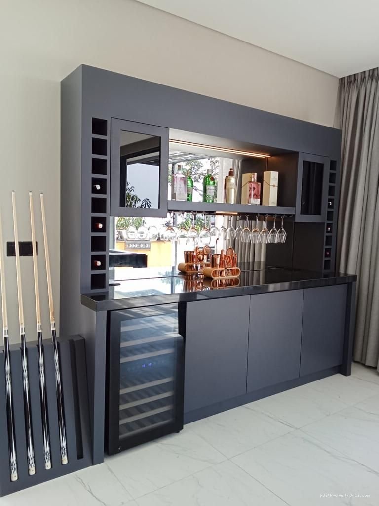 Villa jimbaran badung bali