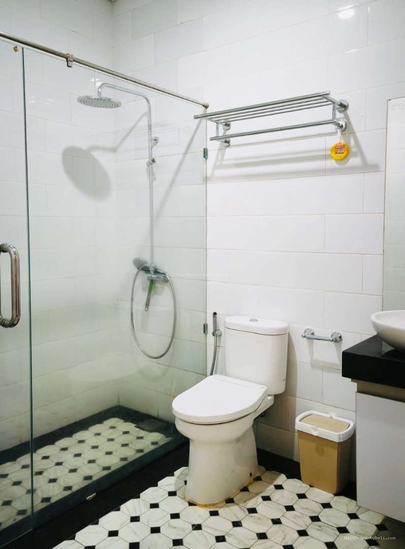 Villa Modern Style Taman Sari Kerobokan Badung