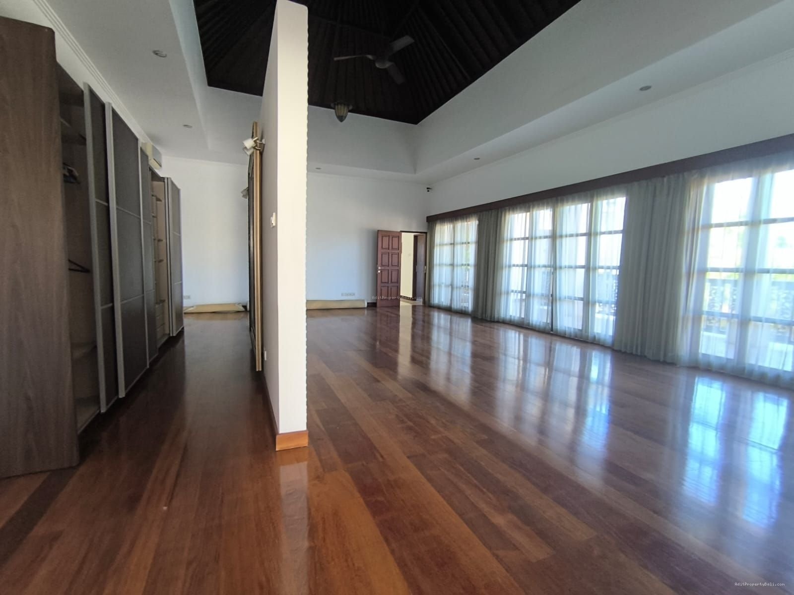 Villa Kencana Jimbaran Kuta Selatan