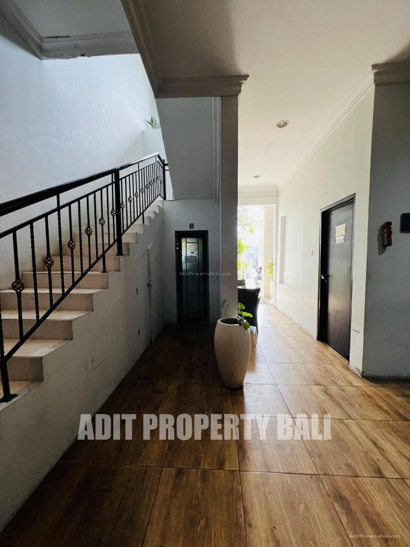 Kost Elit Gelogor Carik Denpasar