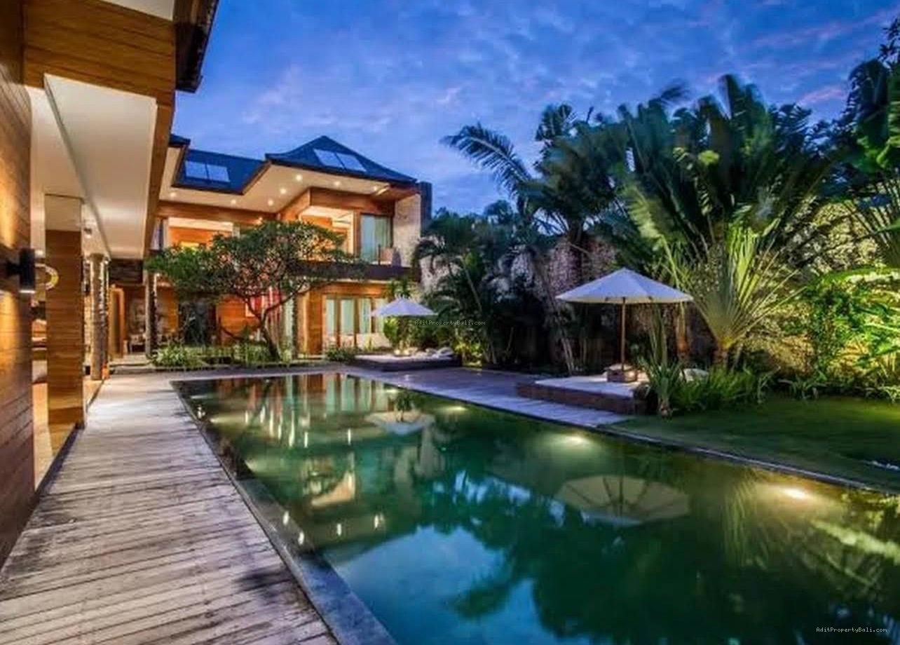Villa luxury petitenget seminyak bali