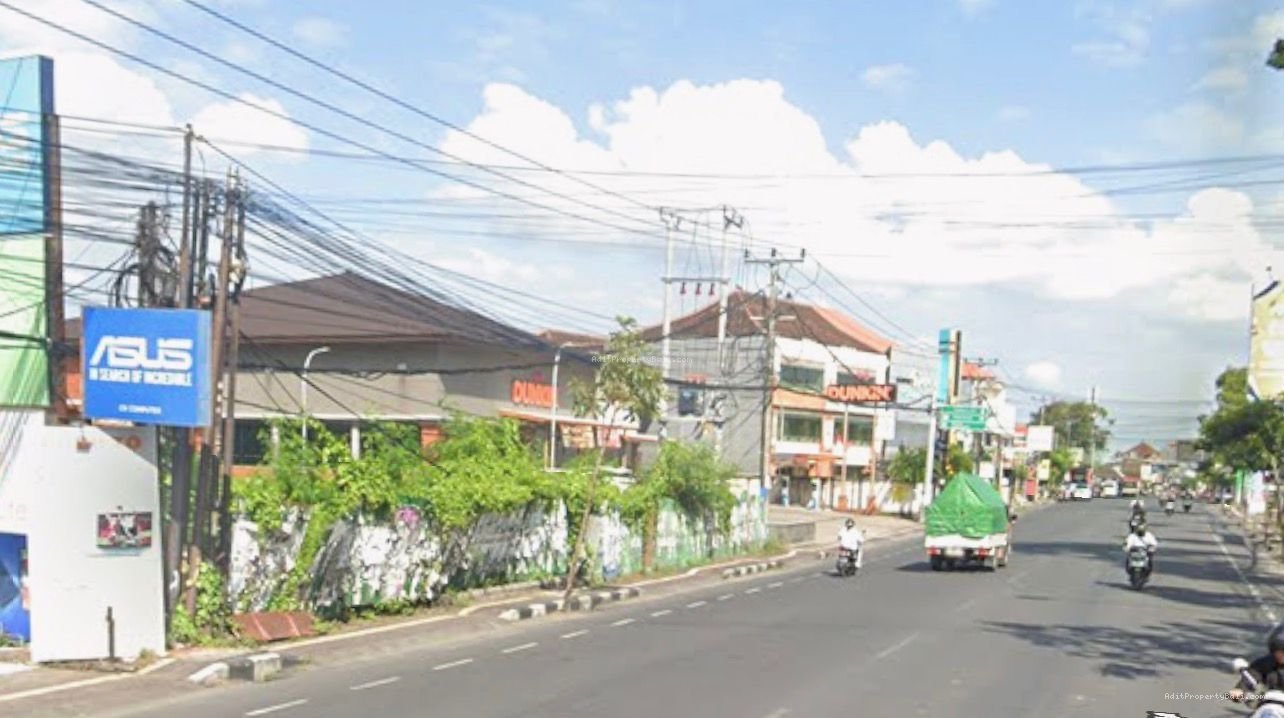 Tanah Raya Teuku Umar Barat Bali