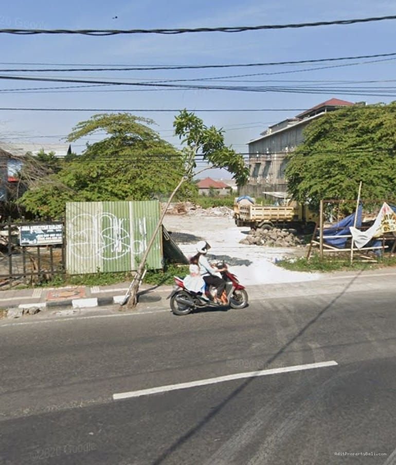 Tanah Raya Mahendradata Denpasar Bali