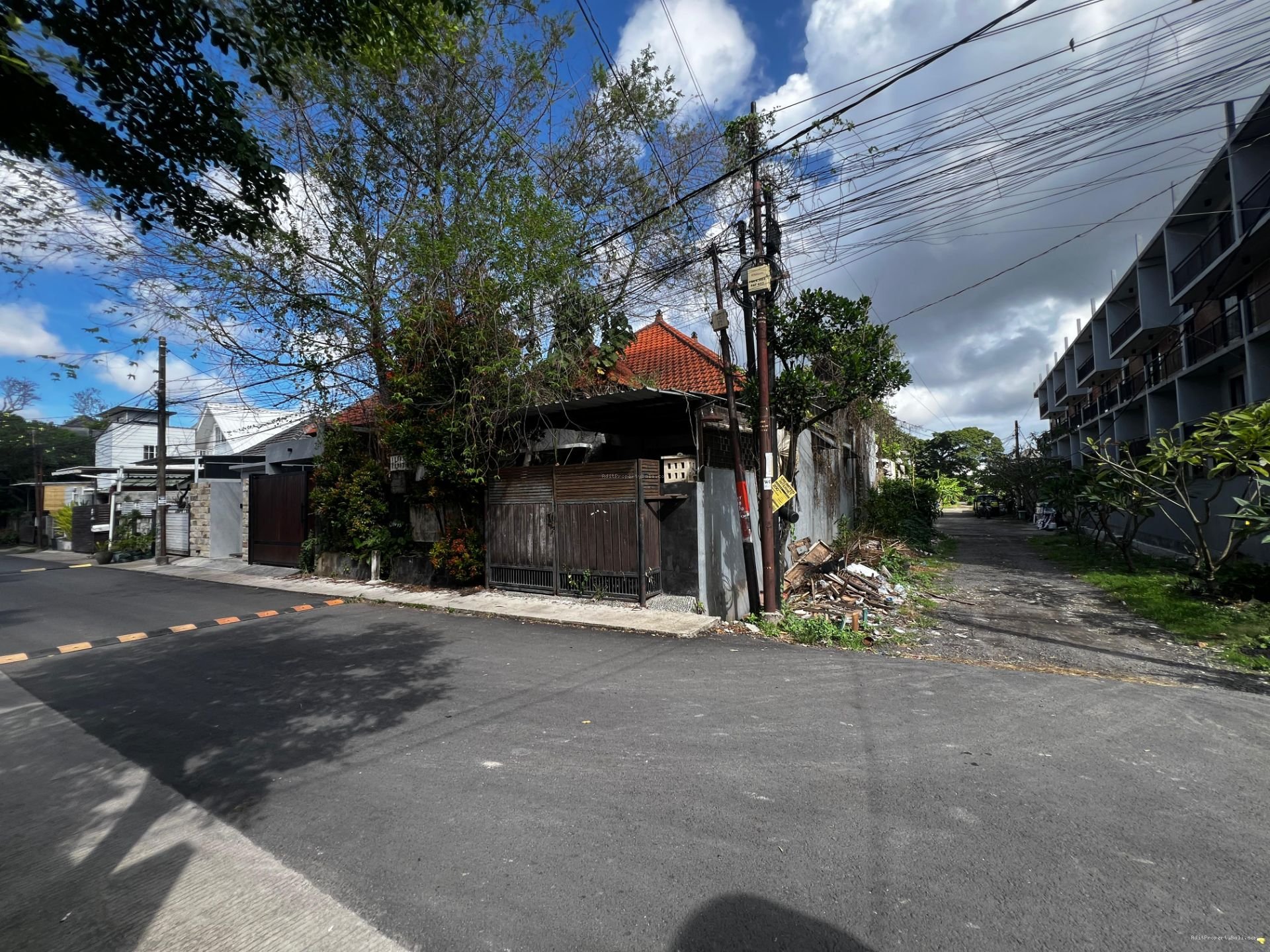 Tanah Taman Sari Badung Bali