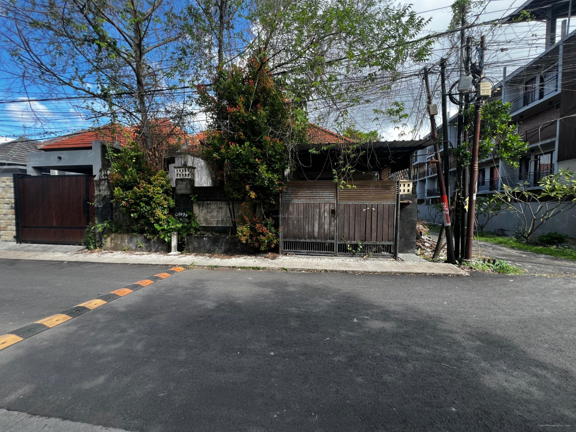 Tanah Taman Sari Badung Bali