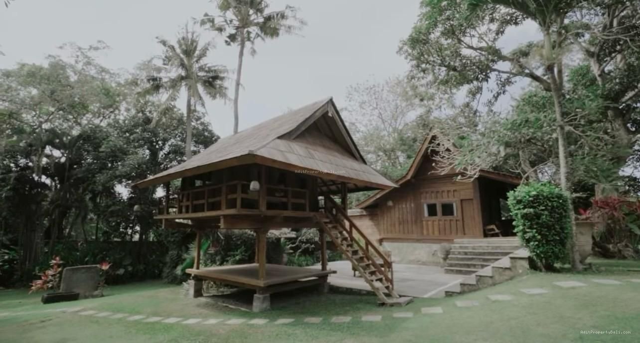 Villa Tradisional Berawa Canggu Badung Bali
