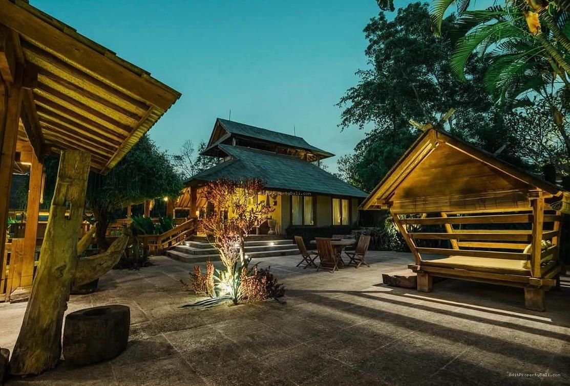 Villa Tradisional Berawa Canggu Badung Bali