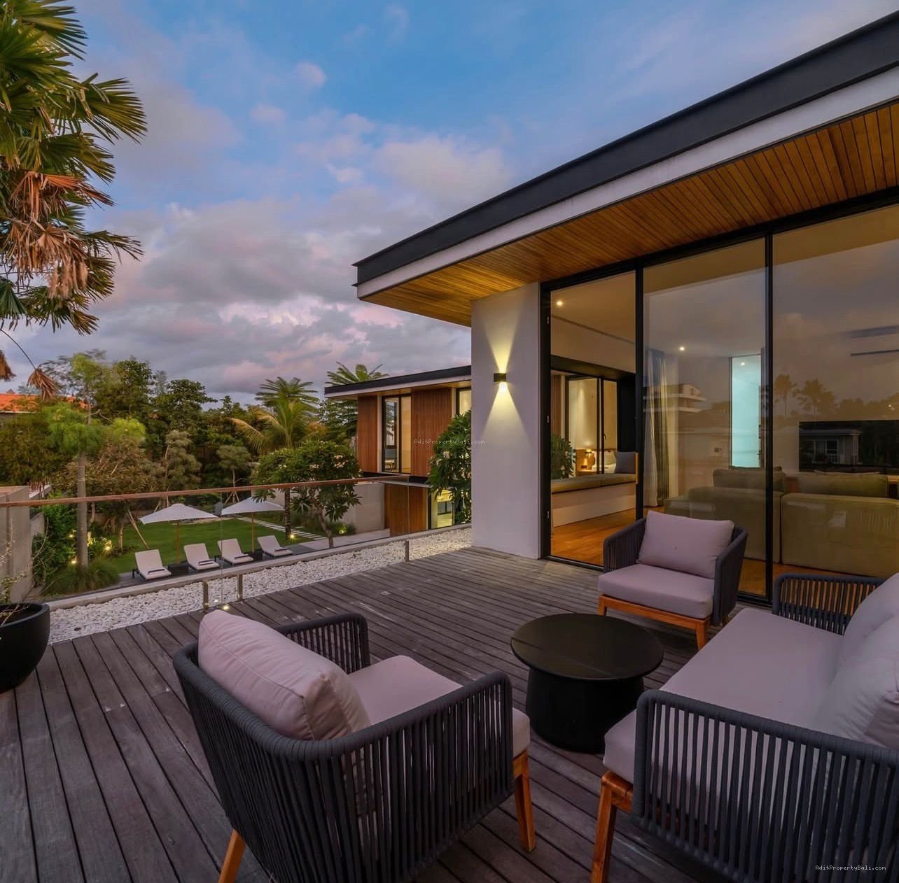 Villa Modern Berawa Canggu