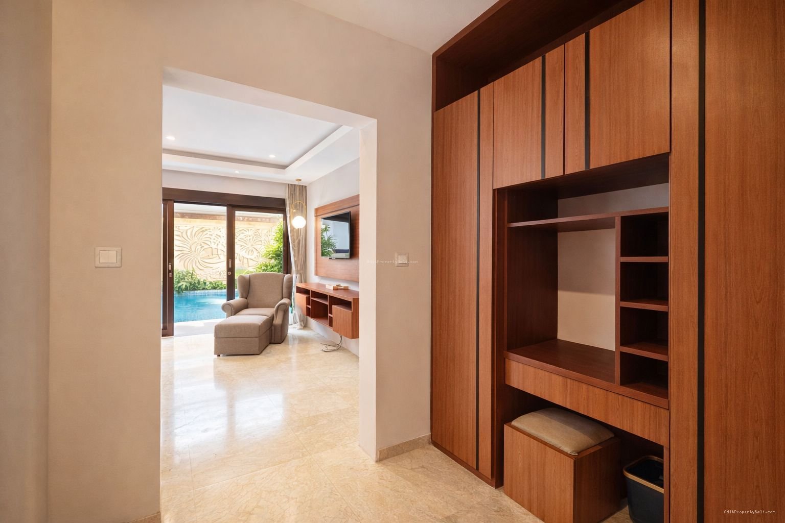 Villa Sunset Road Seminyak Bali