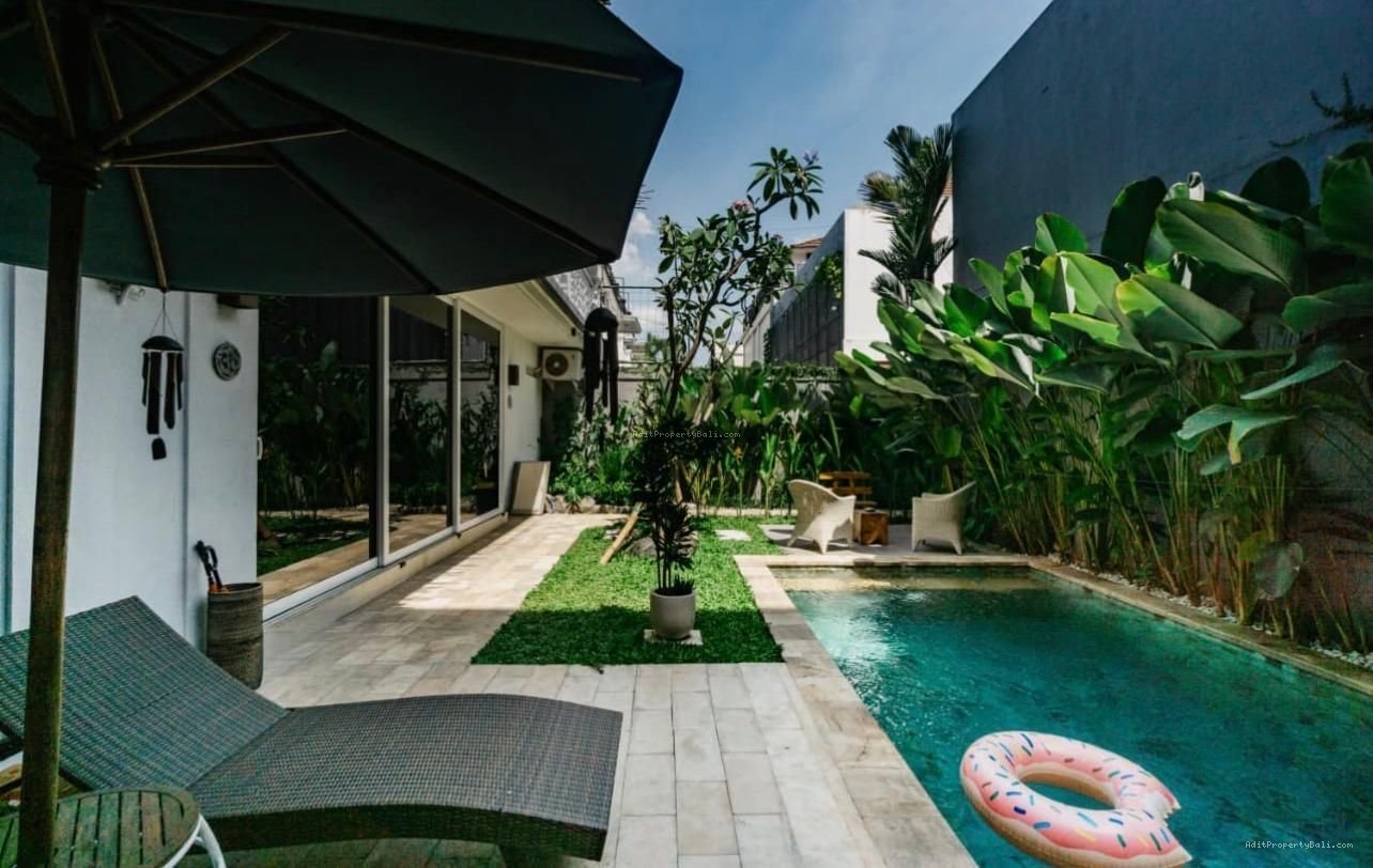 Villa tegal cupek kerobokan bali