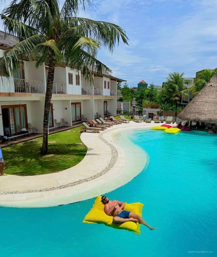 Hotel Pantai Batubolong Canggu Bali