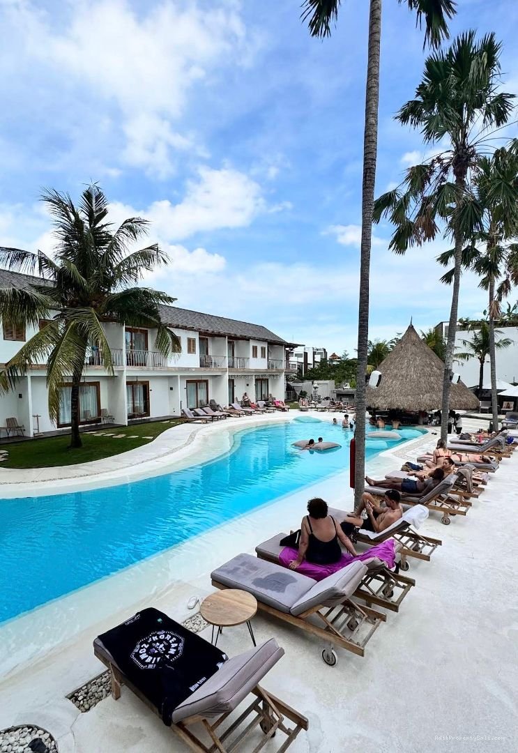 Hotel Pantai Batubolong Canggu Bali