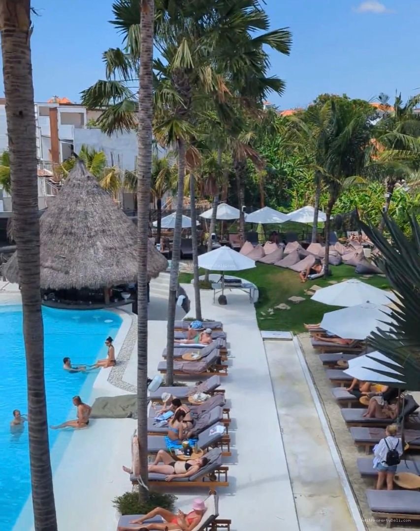 Hotel Pantai Batubolong Canggu Bali