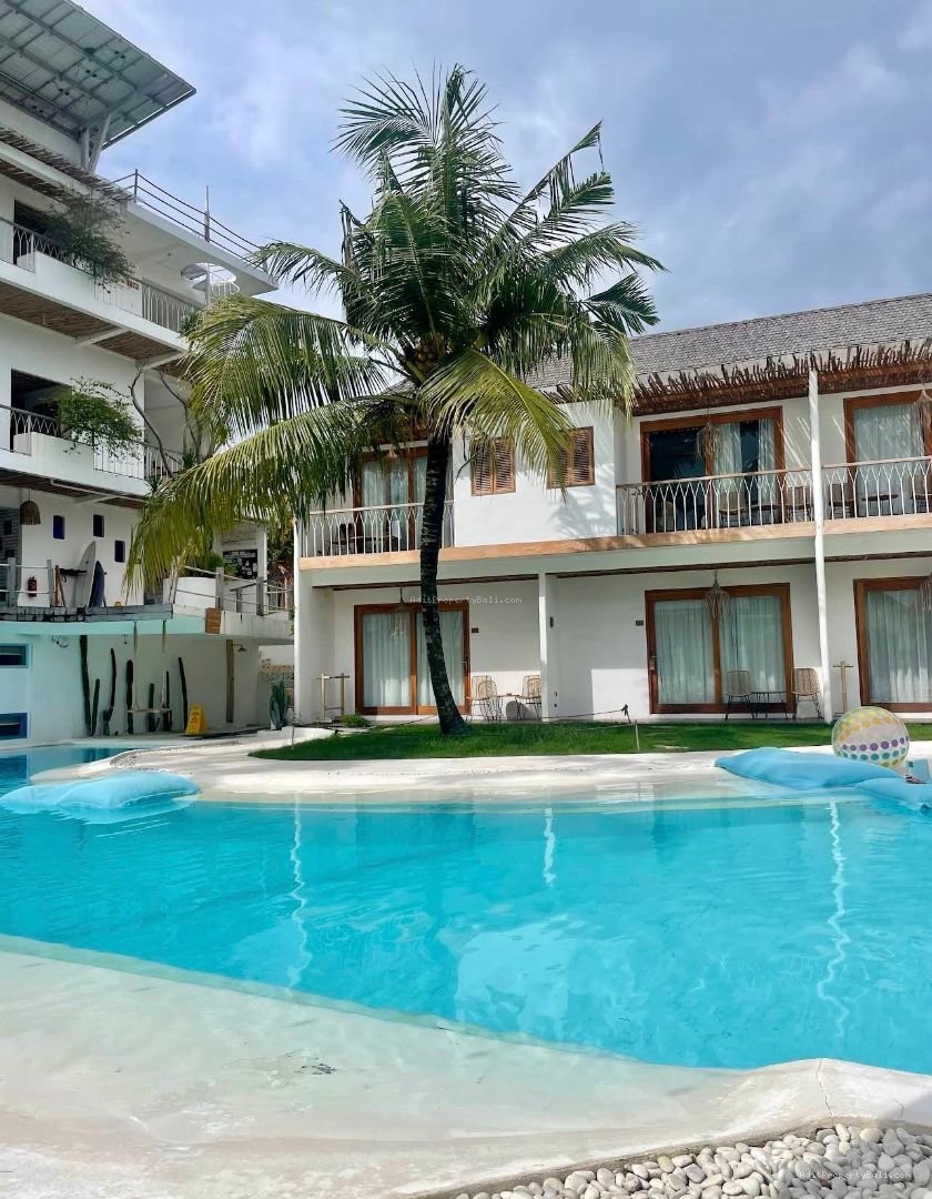 Hotel Pantai Batubolong Canggu Bali