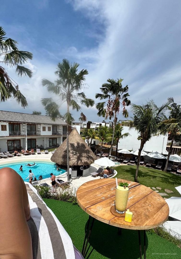 Hotel Pantai Batubolong Canggu Bali