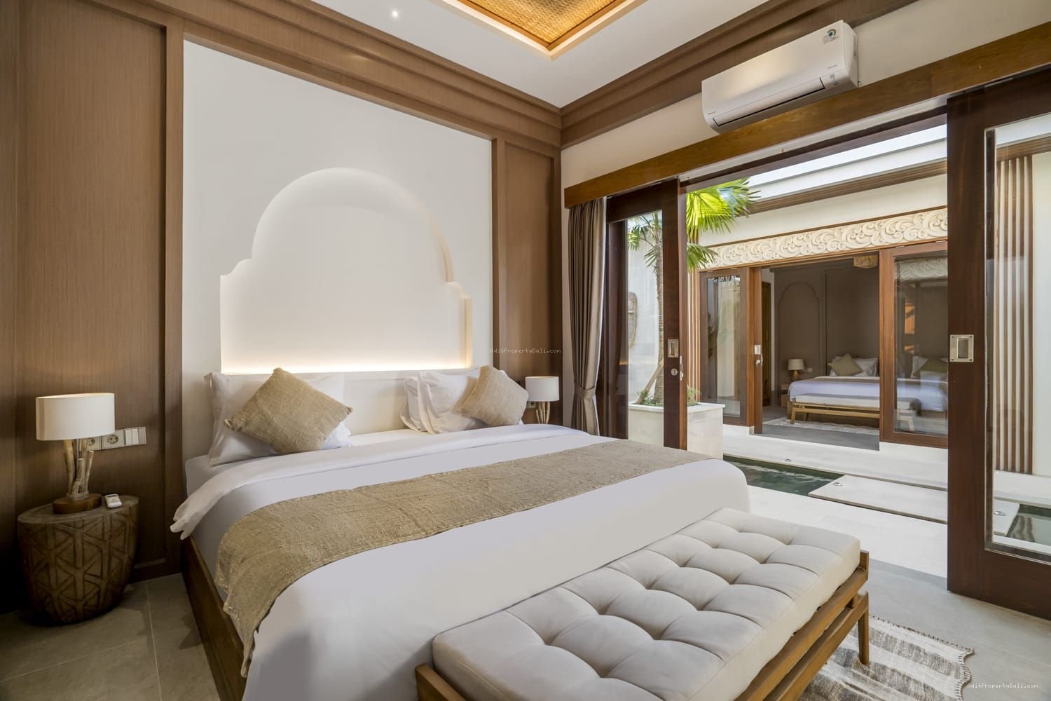 Modern Villa Kerobokan Badung Bali