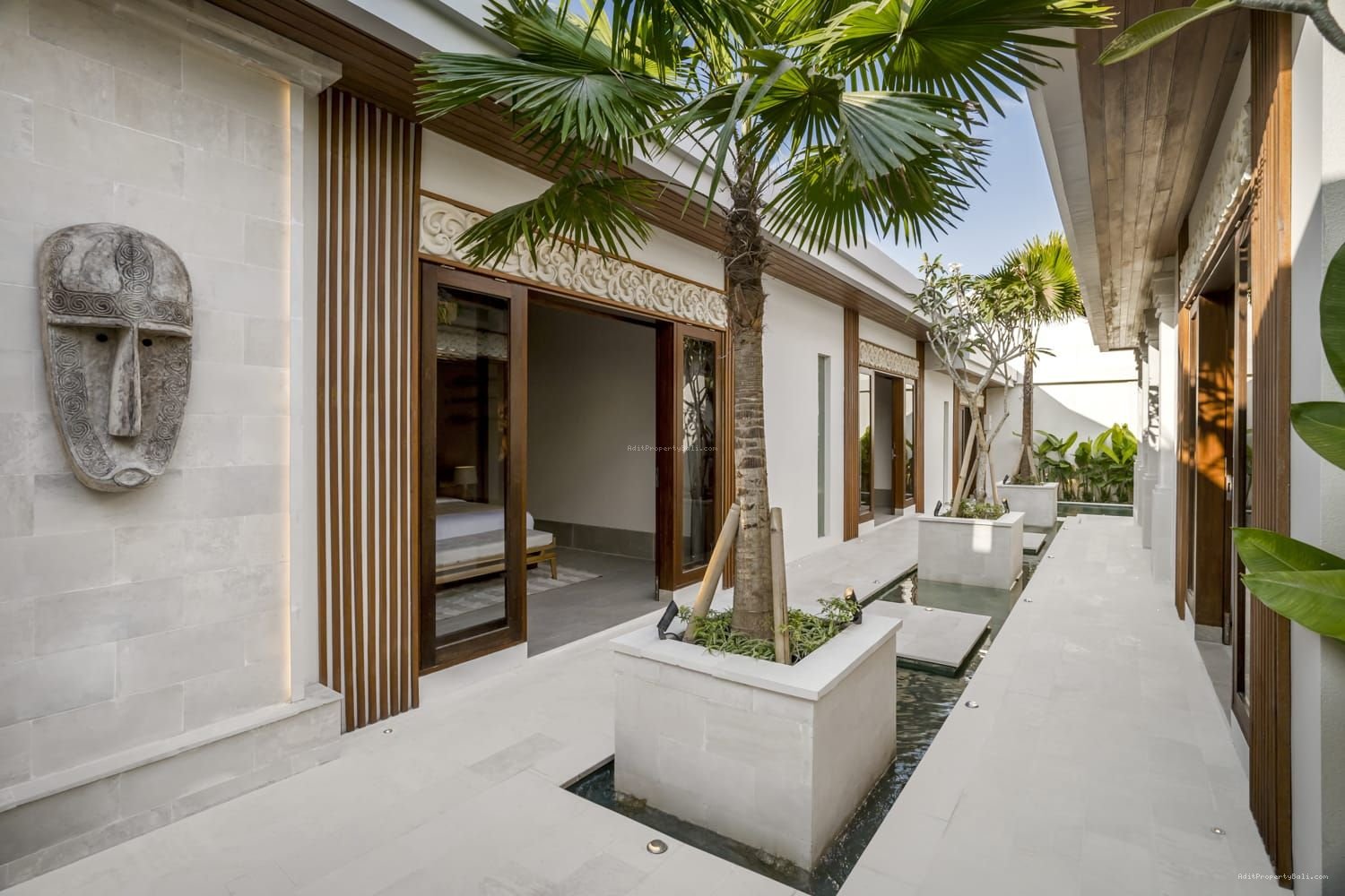 Modern Villa Kerobokan Badung Bali