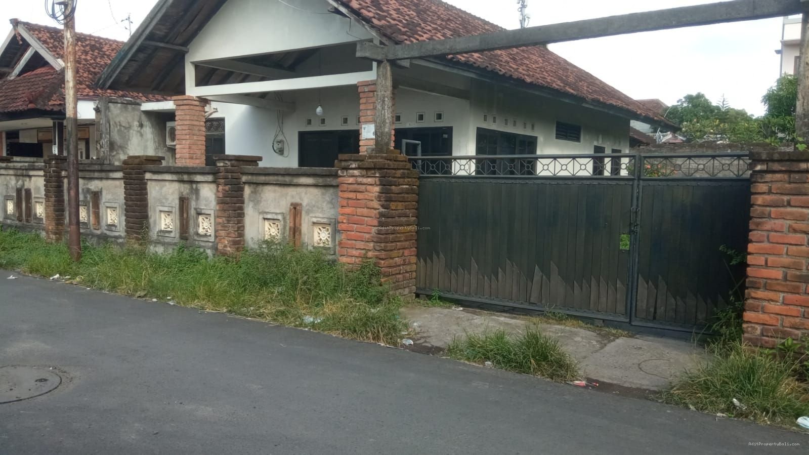 Tanah Ada Bangunan Tegal Wangi Sesetan Denpasar Bali