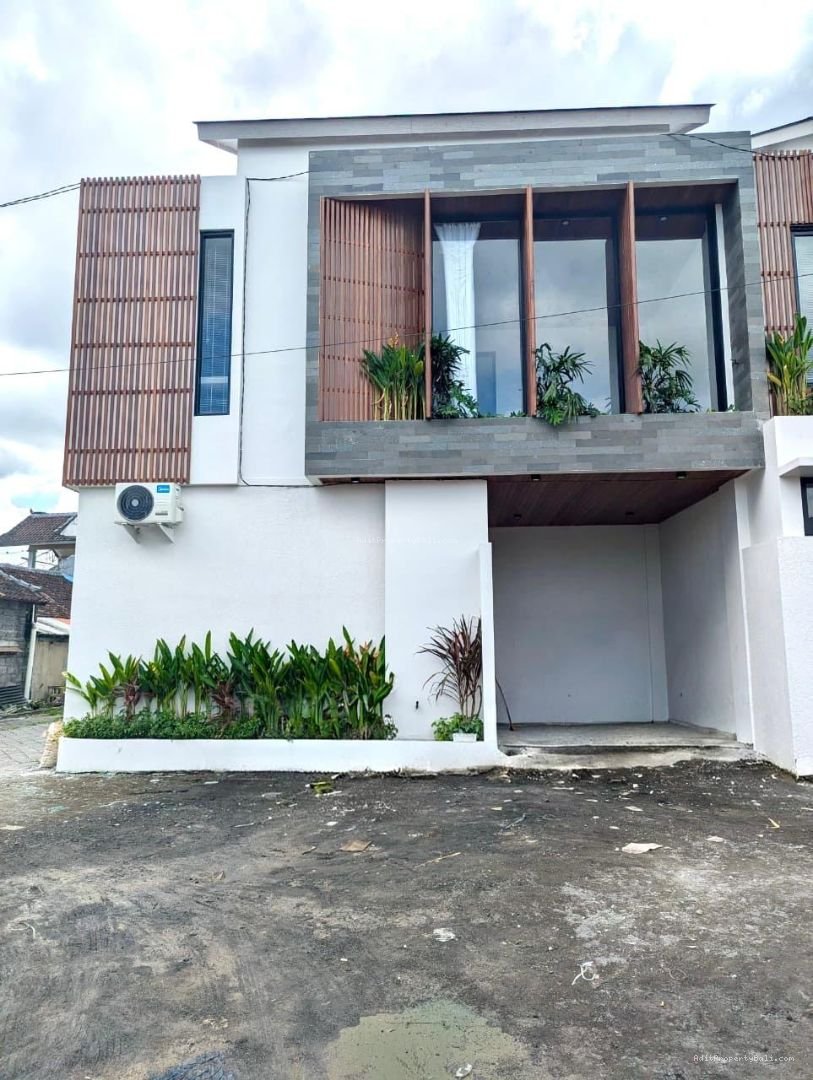 Villa padonan canggu bali
