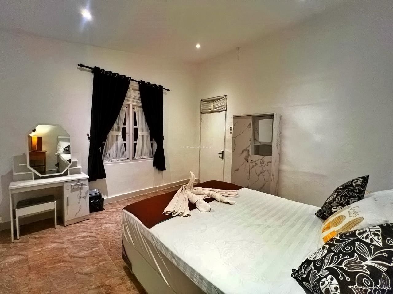 Villa Bidadari Seminyak Bali
