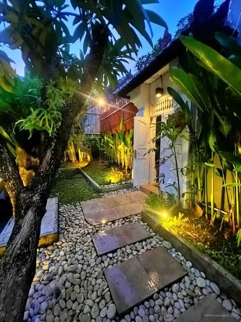 Villa Bidadari Seminyak Bali
