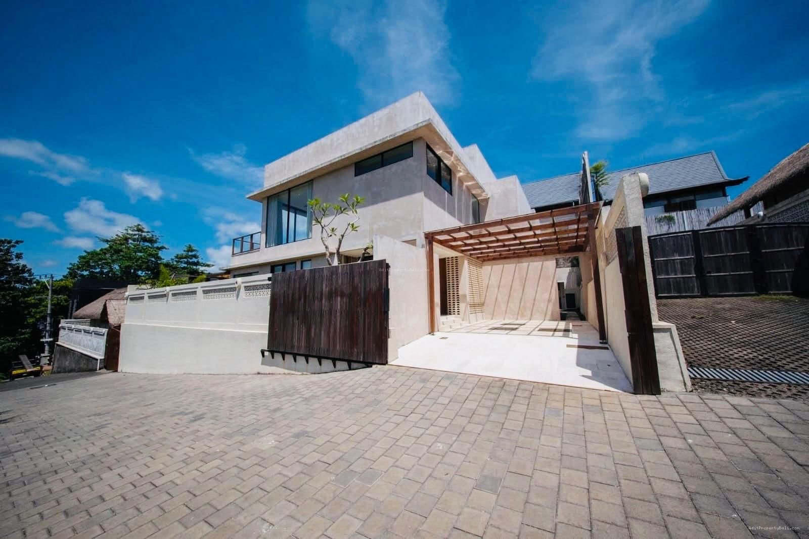 Villa pantai bingin pecatu bali
