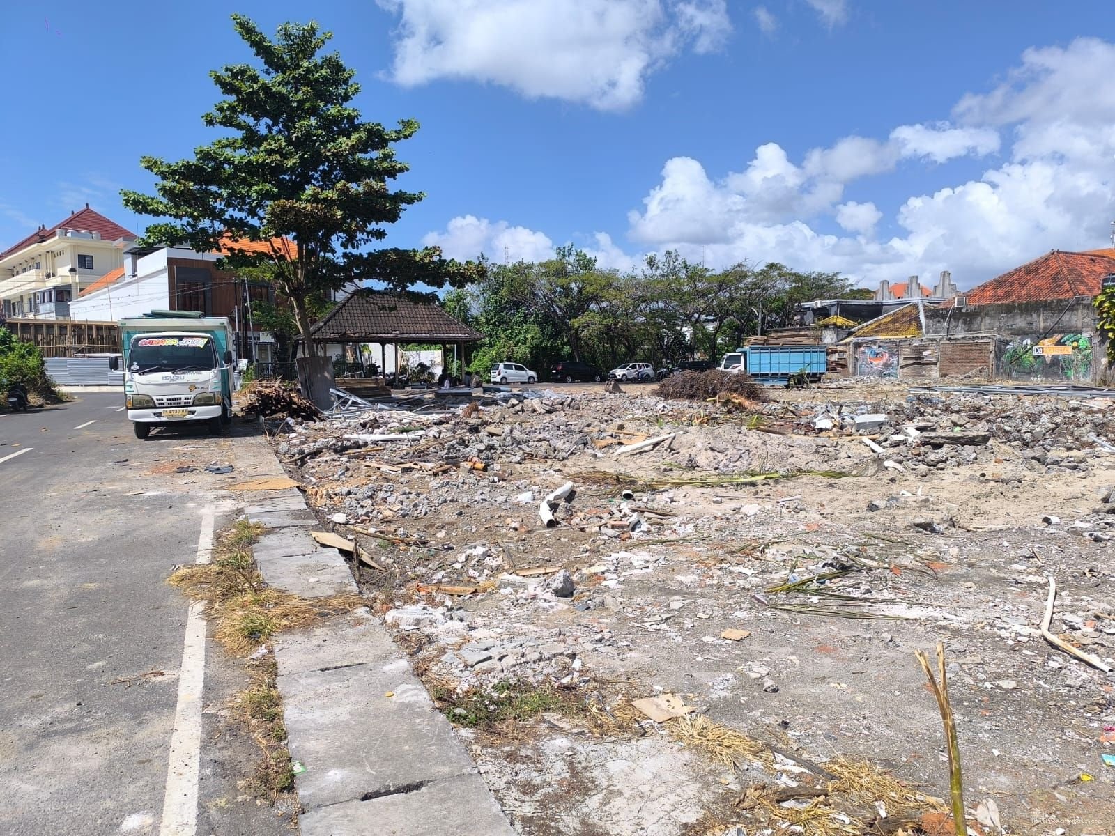 Tanah Merdeka Raya Kuta