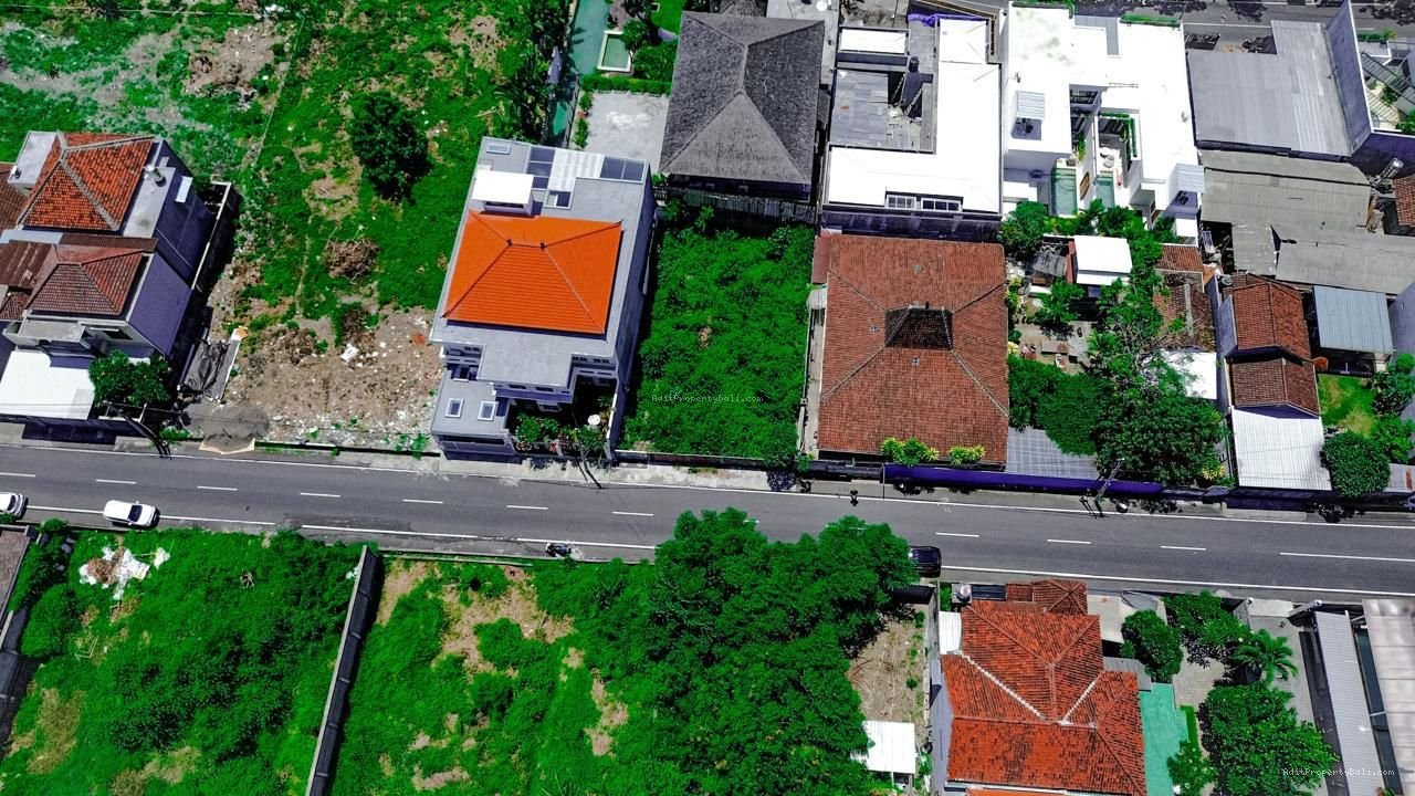 Tanah langka persada kerobokan bali